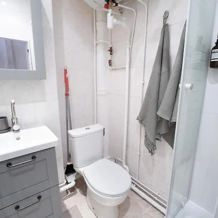 아파트 Beautiful Near Eiffel Tower And Beaugrenelle 파리